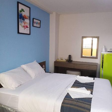 Ferienwohnung โสดาอพาร์ทเม้นท์​ Ban Lam Phak Kut Exterior foto