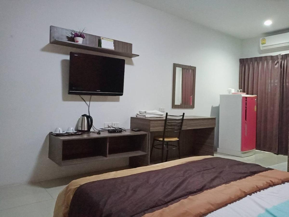 Ferienwohnung โสดาอพาร์ทเม้นท์​ Ban Lam Phak Kut Exterior foto